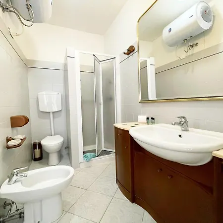 Pgs Immobiliare Srls Supramare Quadrilocale Con Balcone Vista Mare E Parcheggio Privato *